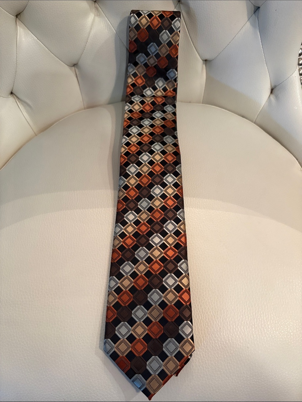 Men's Geometric Diamond Tie in Brown and Gray